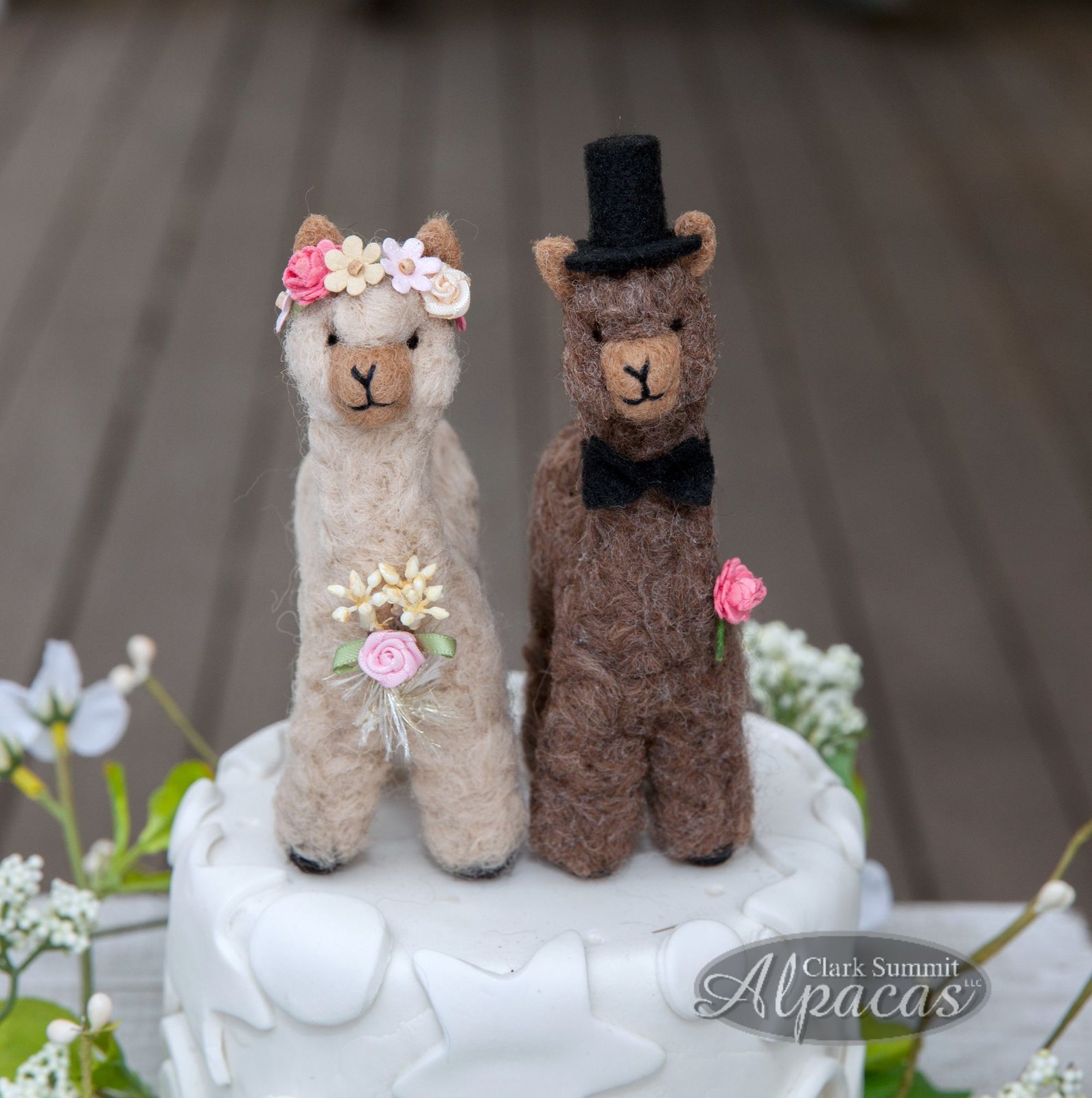 Llama cake topper wedding, animal wedding cake topper funny, mr deals and mrs rustic farm alpaca cake topper